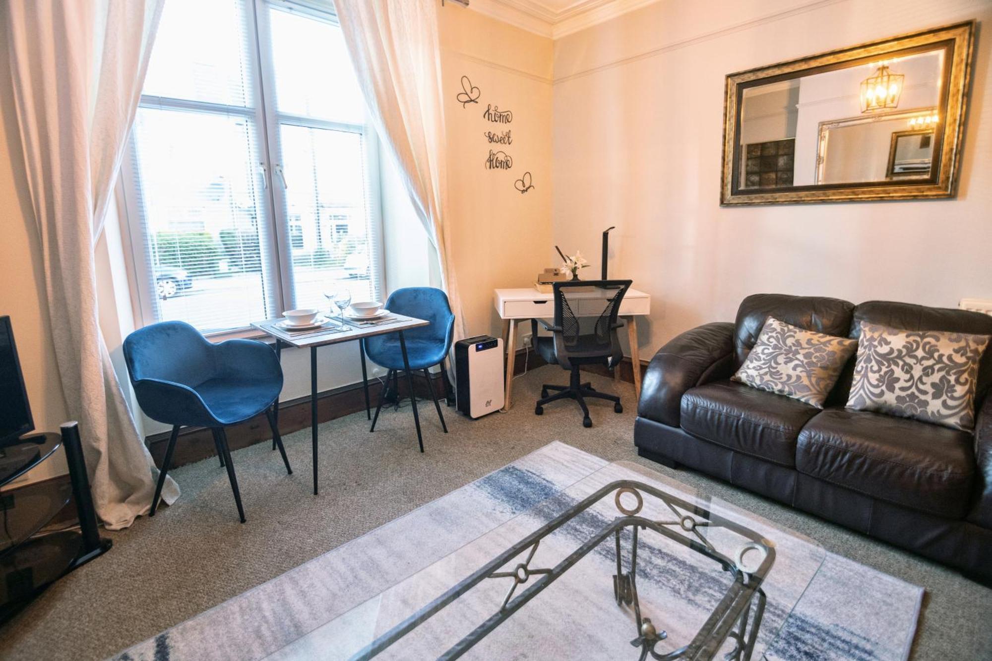 Summit Apartment - Cozy Aberdeen West End Flat Prime Location - Perfect For Short Or Long Stay - 1 Bedroom ภายนอก รูปภาพ